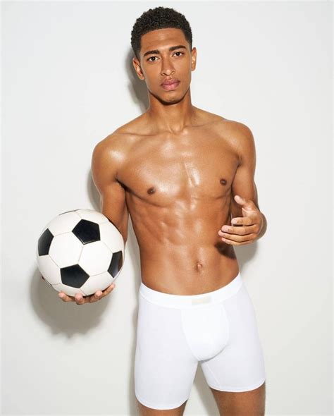 Meet Real Madrid golden boy Jude Bellingham, who’s already .